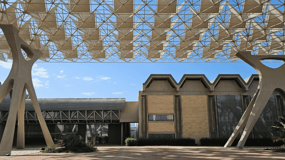 Maintenance of electrical switch gear